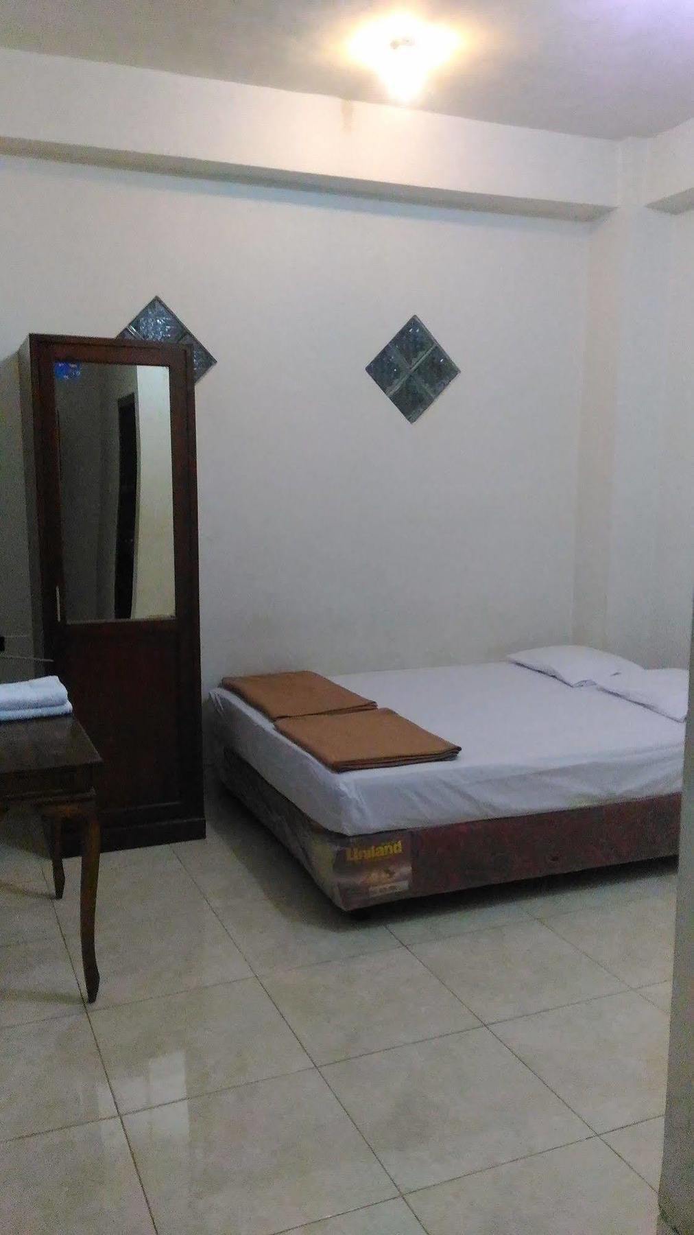 Oyo 586 Hotel Wijaya Kalasan Εξωτερικό φωτογραφία